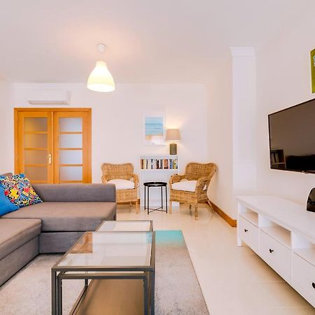 Al- Apartamentos Novos Vista Mar Quarteira Bagian luar foto