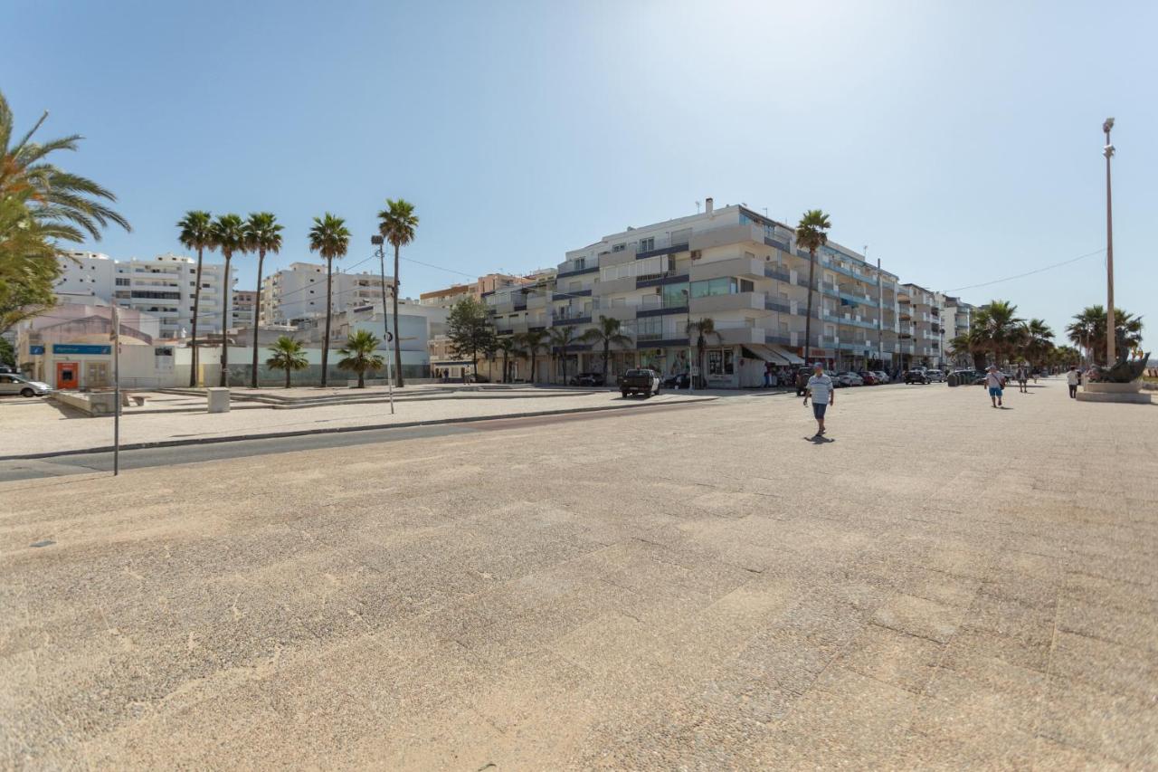 Al- Apartamentos Novos Vista Mar Quarteira Bagian luar foto