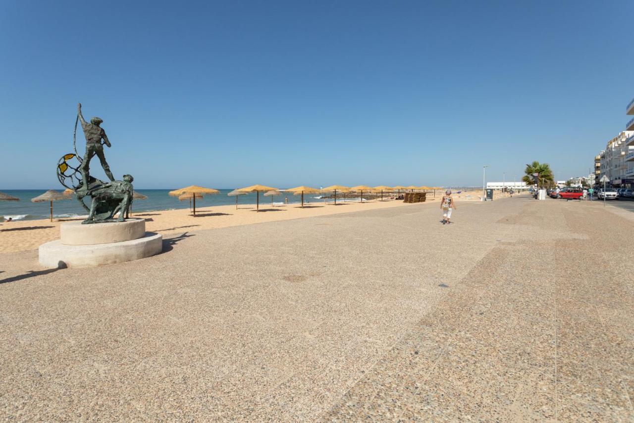 Al- Apartamentos Novos Vista Mar Quarteira Bagian luar foto