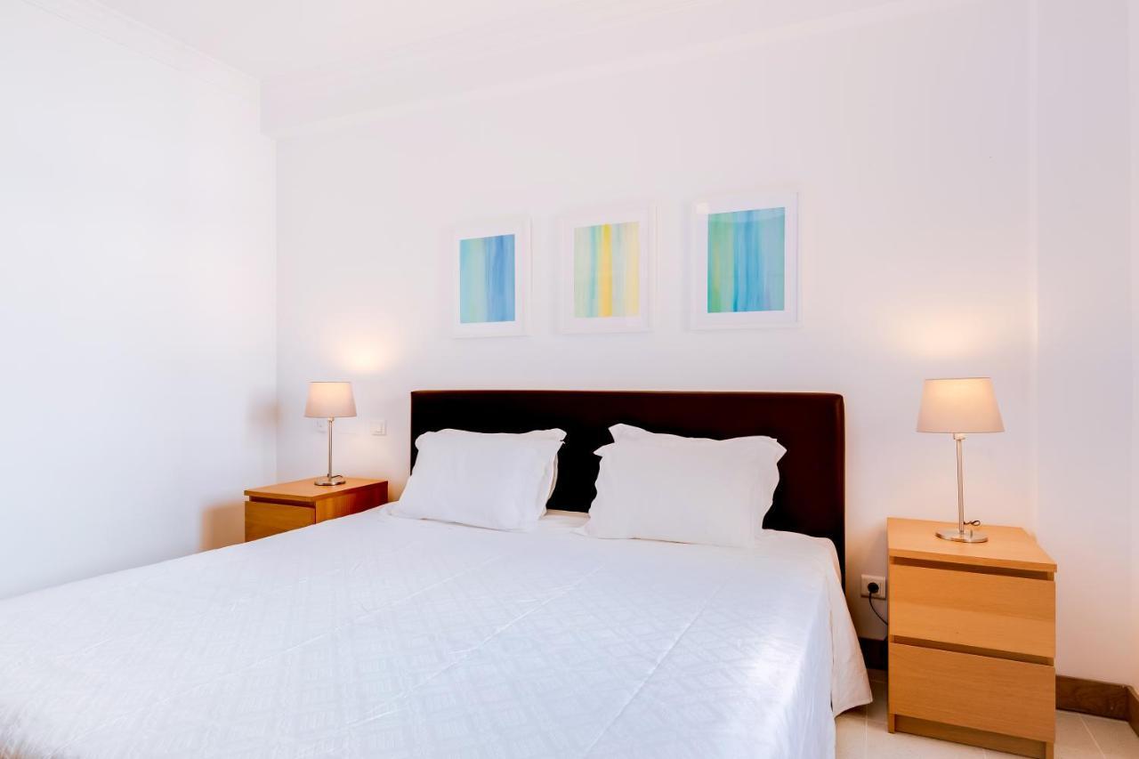 Al- Apartamentos Novos Vista Mar Quarteira Bagian luar foto