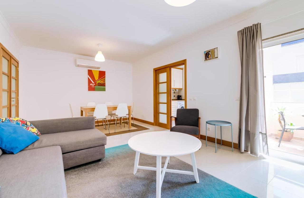 Al- Apartamentos Novos Vista Mar Quarteira Bagian luar foto