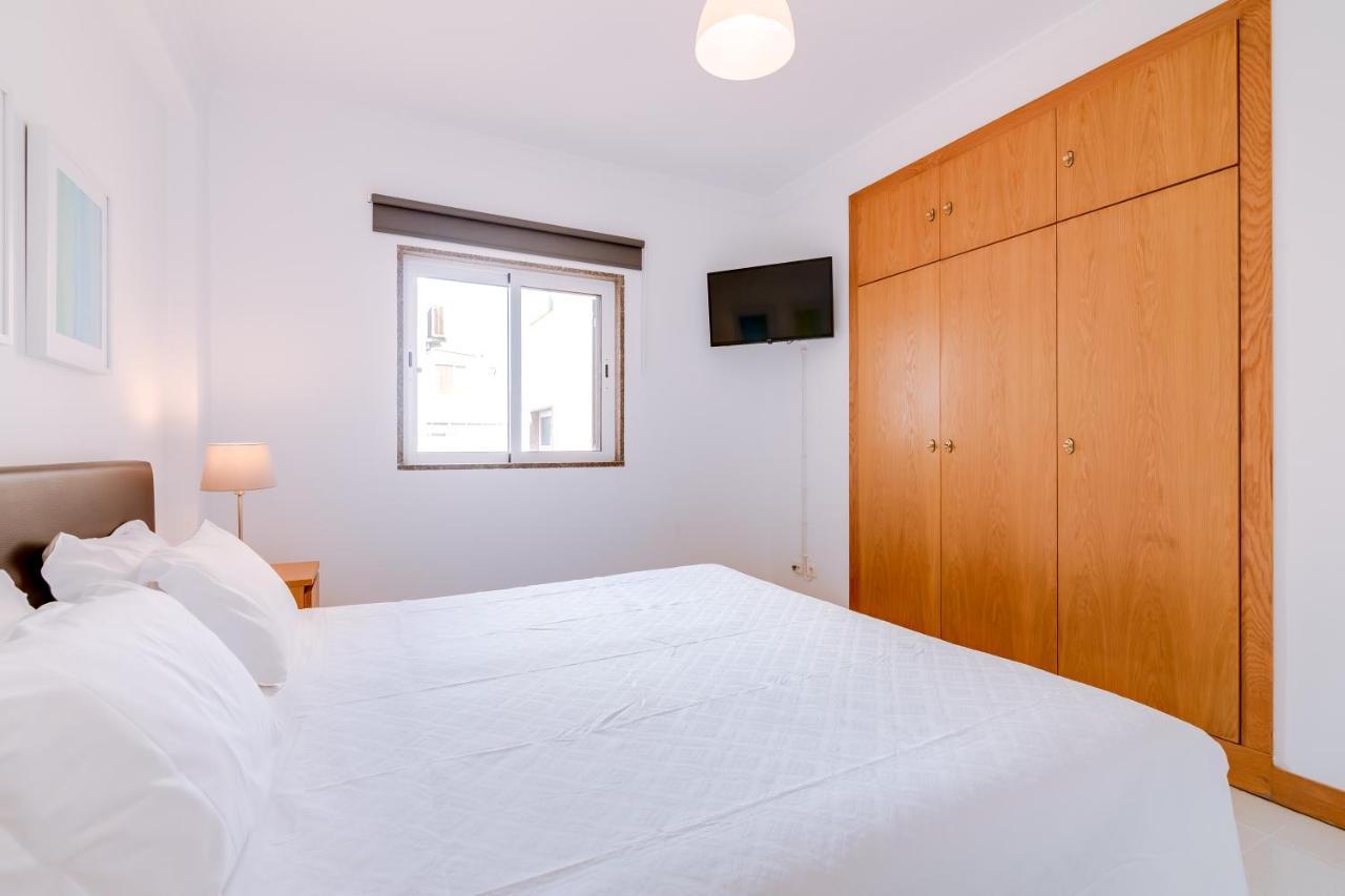 Al- Apartamentos Novos Vista Mar Quarteira Bagian luar foto